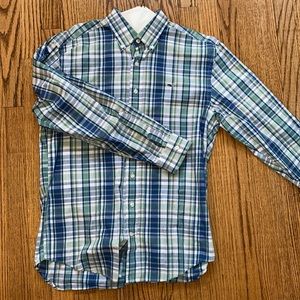 Vineyard vines button down